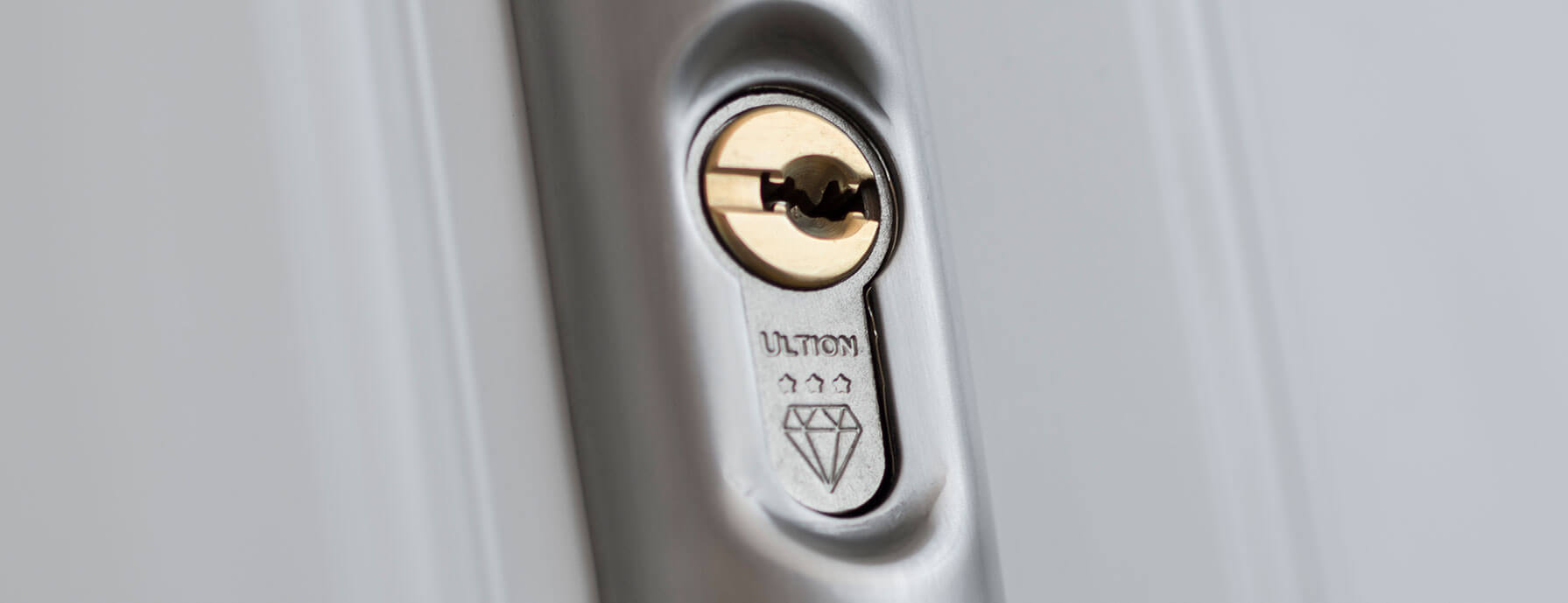 Composite Doors lock cambridge