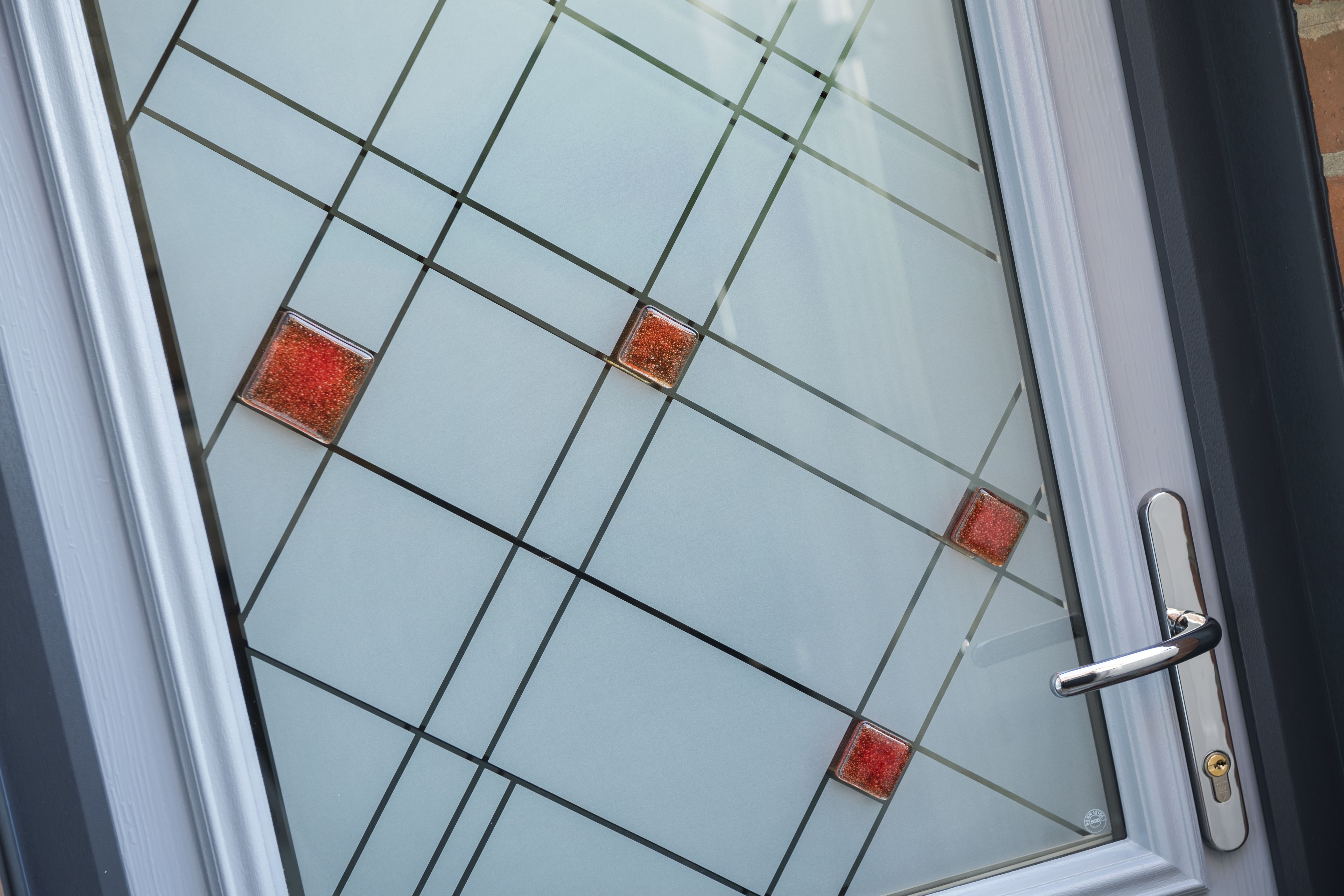 Vogue Red External Glass